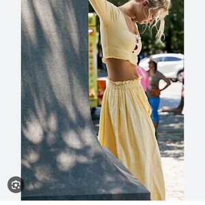 Dancing queen set free people